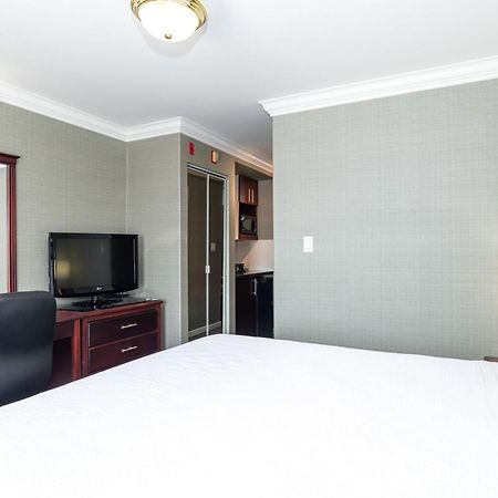 Sandman Hotel Red Deer Dış mekan fotoğraf