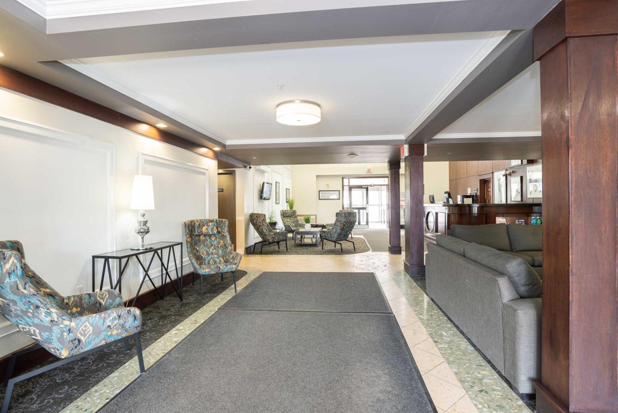 Sandman Hotel Red Deer Dış mekan fotoğraf