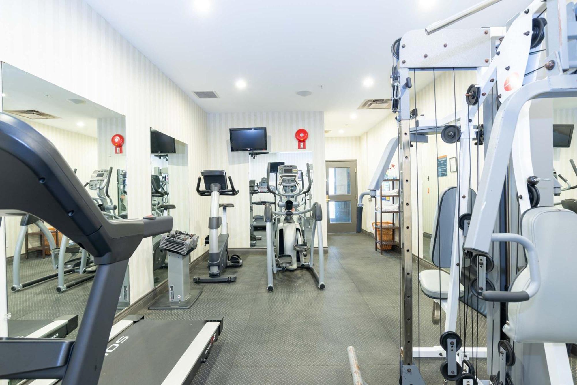 Sandman Hotel Red Deer Dış mekan fotoğraf