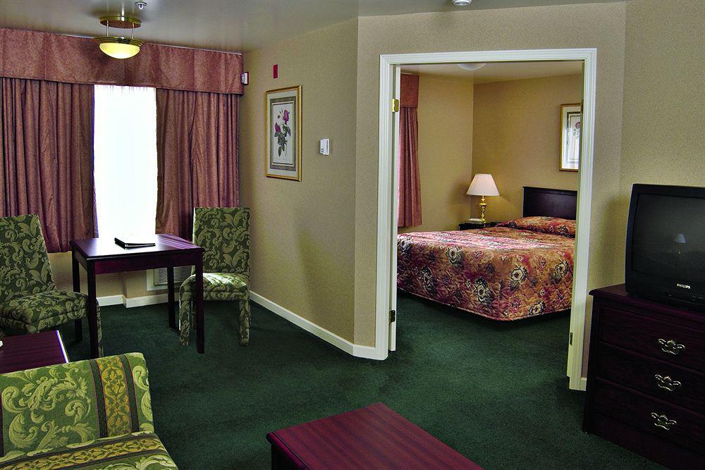 Sandman Hotel Red Deer Dış mekan fotoğraf